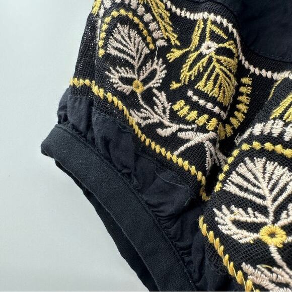 Free People Rock With It Black‎ Embroidered Off the Shoulder Pullover Top Sz M - Picture 9 of 11